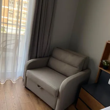Andys تيرانا