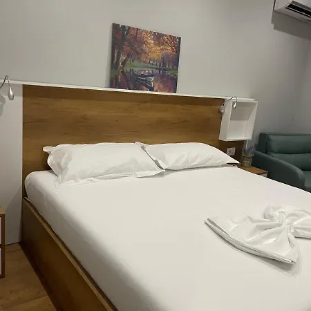 Aparthotel Andys
